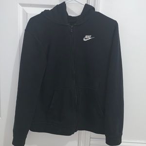 nike sweater make any offers 😁